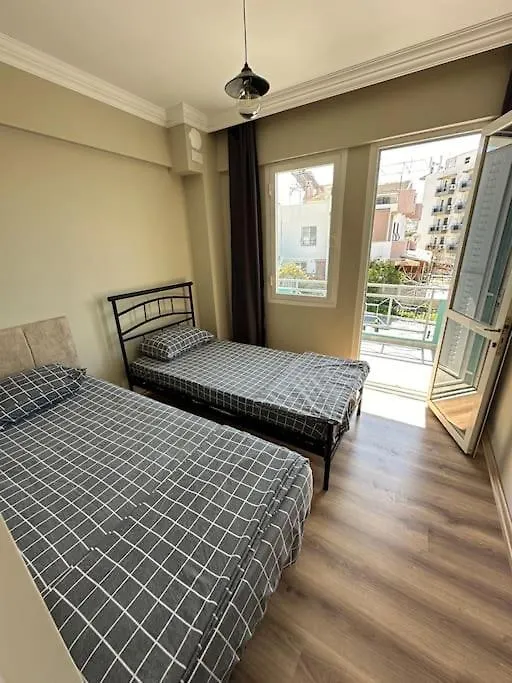 Elegant Villa In Kusadasi 5 Min Walk To Sea & Center