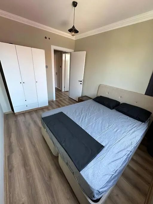 Elegant Villa In Kusadasi 5 Min Walk To Sea & Center Turecko